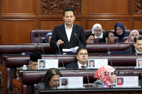 Nik Nazmi said the directive follows an investigation co<em></em>nducted by the Department of Enviro<em></em>nment into the operations of two companies under the Enviro<em></em>nmental Quality Act 1974 (Act 127). — Bernama pic