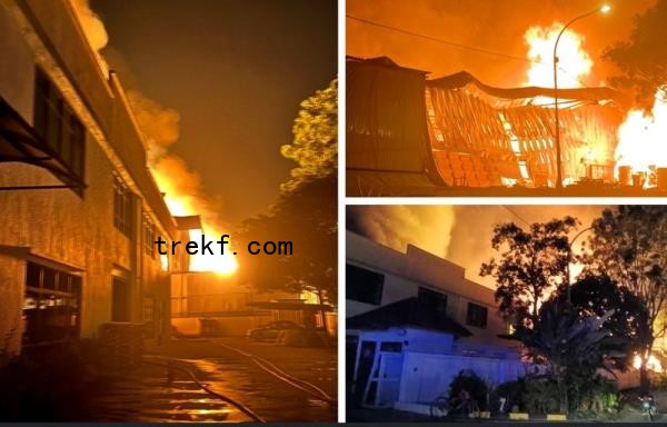 On Saturday, three factories caught fire at Taman Perindustrian Alam Jaya in Bandar Puncak Alam. Authorities are exploring the establishment of dedicated police and fire stations in Puncak Alam as the area experiences rapid development. — Picture courtesy of the Selangor Fire and Rescue Department 