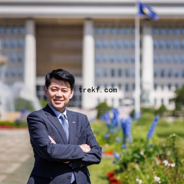 Rep. Kim Joon-hyung served as the chancellor of the Foreign Affairs Ministry-affiliated Korea Natio<em></em>nal Diplomatic Academy under the former Democratic Party of Korea President Moon Jae-in administration. (Kim’s Facebook account)