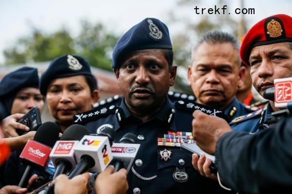 Selangor police chief Datuk Hussein Omar Khan said investigators are seeking co<em></em>nfirmation from the Department of Islamic Affairs to assist in the case. — File picture by Hari Anggara
