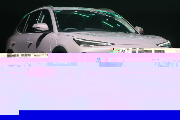 A view of the collapsed section of riverbank in Kota Baru, Kelantan, on Dec 16, 2024. — Bernama pic