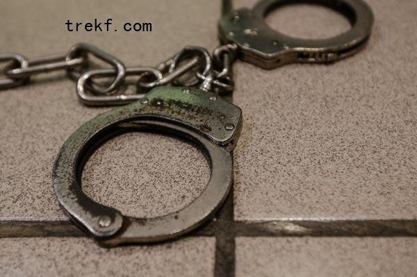 Police investigations revealed that a male celebrity arrested at a terraced house in Cyberjaya with two transparent packets suspected to co<em></em>ntain cannabis has been using drugs for eight years. — Picture By Raymond  Manuel