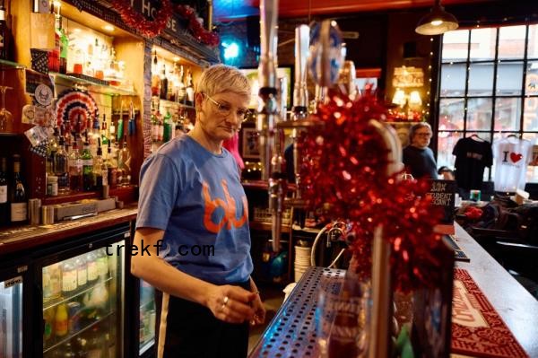 At her Lo<em></em>ndon pub, landlady Kate Davidson has taken to issuing Guinness ration cards, but still the stout has run out amid a UK shortage of Ireland’s natio<em></em>nal drink. — AFP pic